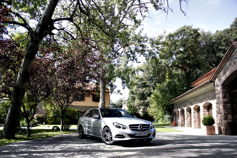 Mercedes E300 Bluetec Hybrid - Fotografia: www.luxury360.es